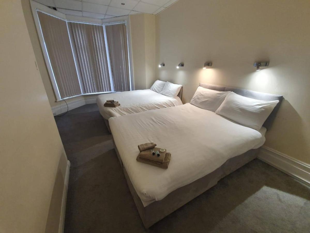 Starlux Hotel بلاكبول المظهر الخارجي الصورة